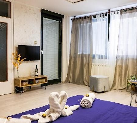 Center Cozy Apartment ซูโบติกา ภายนอก รูปภาพ